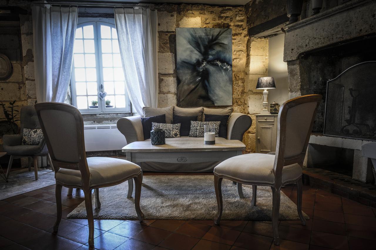 Les Griffons Hotel 3*